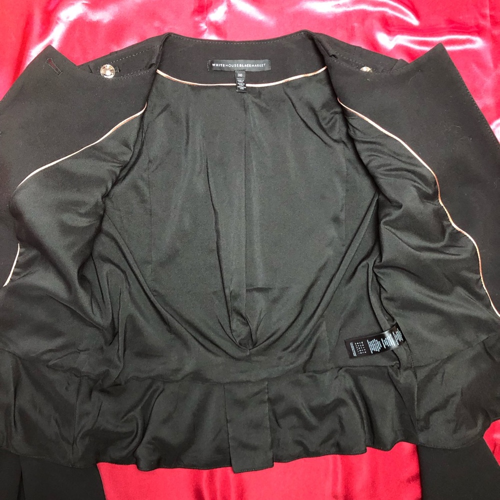 ⭐️NEW⭐️White House Black Market (WHBM) Peplum Bell Sleeve Jacket - Picture 6 of 8